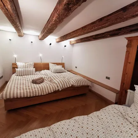 La Maison Monsieur Mathieu Apartment